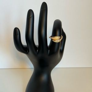 Gold ring